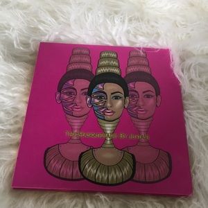 Juvia’s Place Masquerade Palette